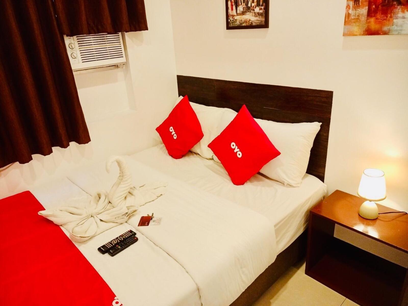 Oyo 888 City Stay Inns Fortview Bgc Pasig City Exterior photo
